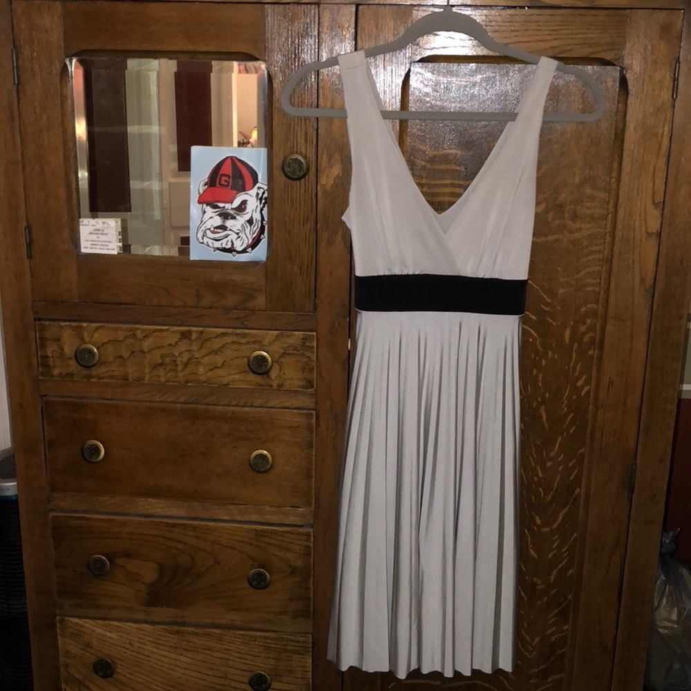 Very pretty pleated light silver-grey short dress